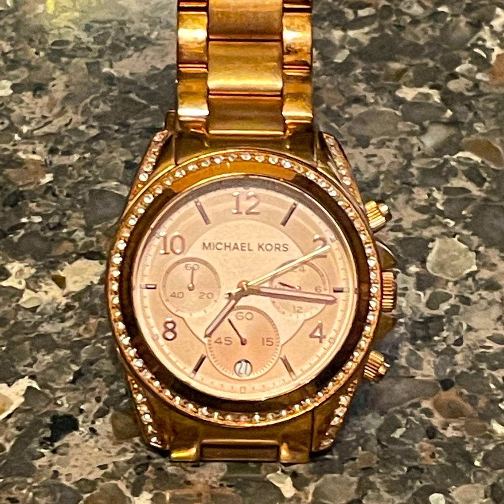 Michael Kors rose gold watch